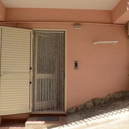 公寓 Casa Mare Naxos Flat - *